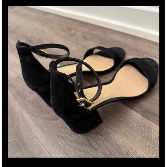 Aldo Elegant Black Ankle Strap Heels, size 8.5 - Picture 4 of 5